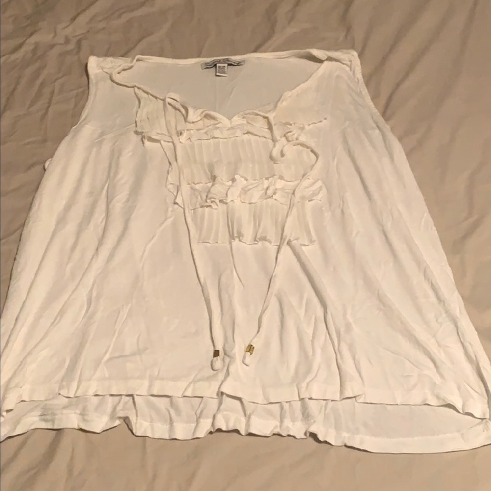 White top with fringe front and gold accent